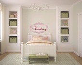 Stylish contour with cute bear